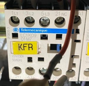 kontaktor-vspomogatelnyj-3no1nz-220v-schneider-tel.jpeg Контактор вспомогательный 3НО+1НЗ, 220В, Schneider, Telemecanique