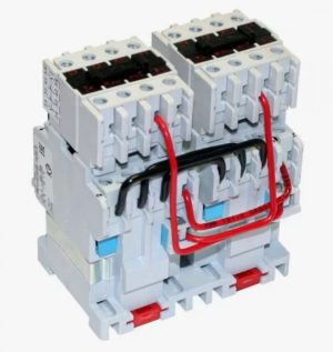 puskatel-110vac-10a-2z-4r-pm12-010551.jpg Пускатель 110VAC 10А 2з+4р ПМ12-010551