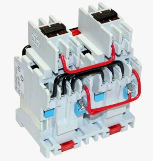 Пускатель 230VAC 10А 4з+2р ПМ12-010500