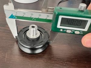 rolik-dk-dsh-verhnij-pryamaya-os-d48mm-m12mm-pfr-01.jpeg Ролик ДК/ДШ верхний, прямая ось D=48мм M=12мм PFR-01